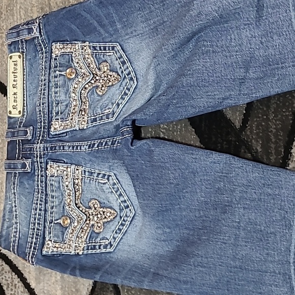 ROCK REVIVAL BETTY EMBROIDERED RHINESTONES SKINNY DENIM JEAN - Picture 15 of 16